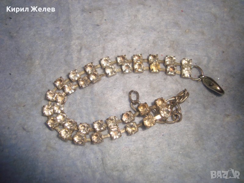 КРАСИВА СТАРА ПОСРЕБРЕНА РЕТРО - АРТ ГРИВНА с ЮВЕЛИРНО ФАСЕТИРАНИ КРИСТАЛИ 10957, снимка 1