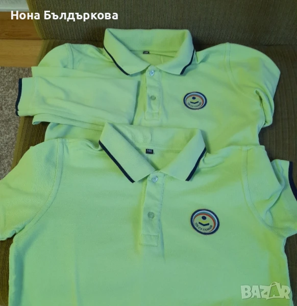 Ученическа униформа 125 СУ във отлично състояние поради смяна на училището почти не са носени, снимка 1