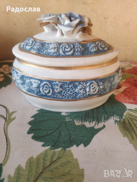 релефна кутия за аксесоари , снимка 1