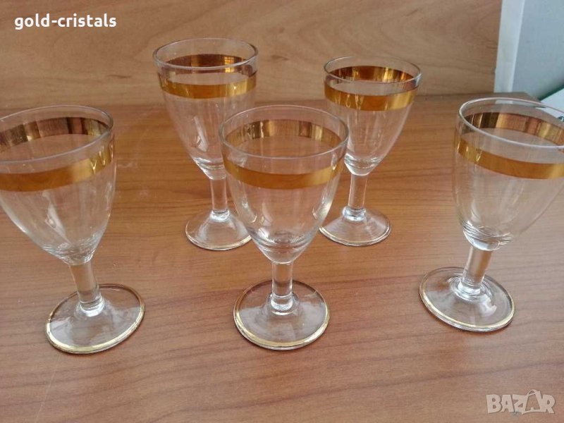 Ретро чашки с златен кант, снимка 1