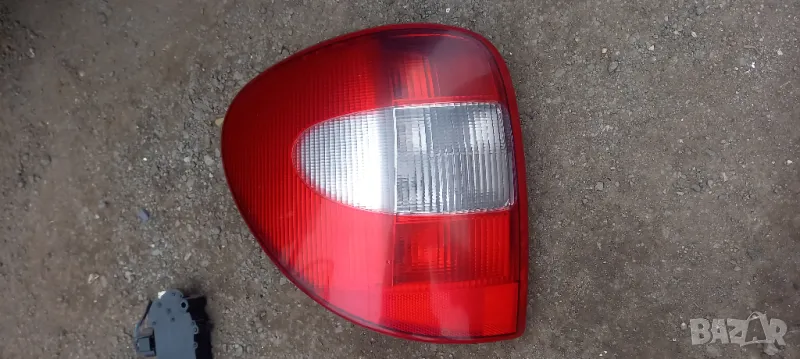 Ляв стоп Chrysler Grand Voyager IV, снимка 1