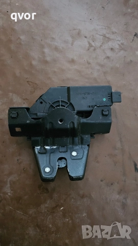 брава за багажник бмв е 46 седан , снимка 2 - Части - 52958080