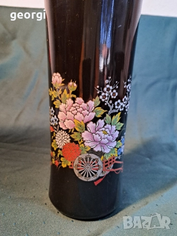 японска порцеланова ваза с флорални мотиви и позлата 27/2, снимка 2 - Вази - 51460821