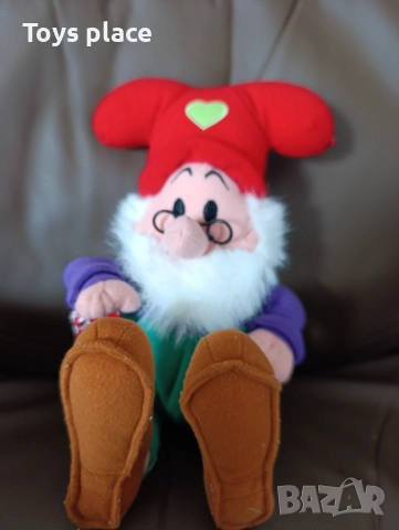 Плюшена играчка Disney Snow White Коледен гном Коледно джудже, снимка 4 - Плюшени играчки - 52438503