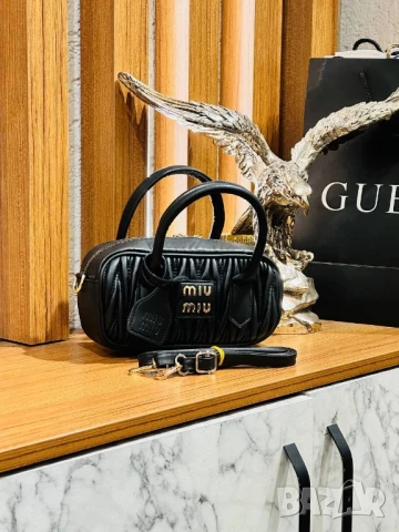чанти Miu Miu , снимка 7 - Чанти - 50686561