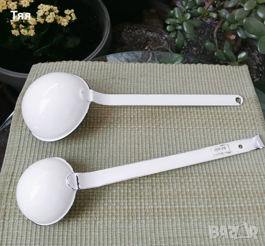 Емайлирани черпаци , снимка 2 - Съдове за готвене - 54345464