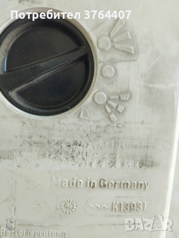 Аварийна лампа HELLA , снимка 3 - Аксесоари и консумативи - 52687522