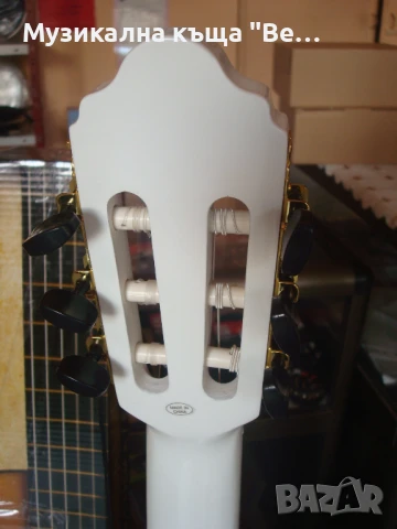 Класическа китара Valencia, Размер 4/4, снимка 13 - Китари - 41186720