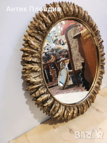 Кръгло декоративно огледало с орнаменти от полирезин, снимка 4 - Огледала - 49648735