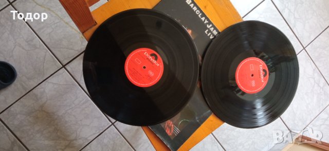 Продавам двоен албум vinyl Barclay James Harvest LIVE, снимка 4 - Грамофонни плочи - 31446154