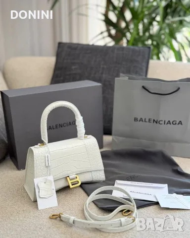 Balenciaga Дамска чанта, кожа, снимка 2 - Чанти - 56030895