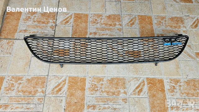предна решетка за опел вектра б, снимка 2 - Части - 51204099