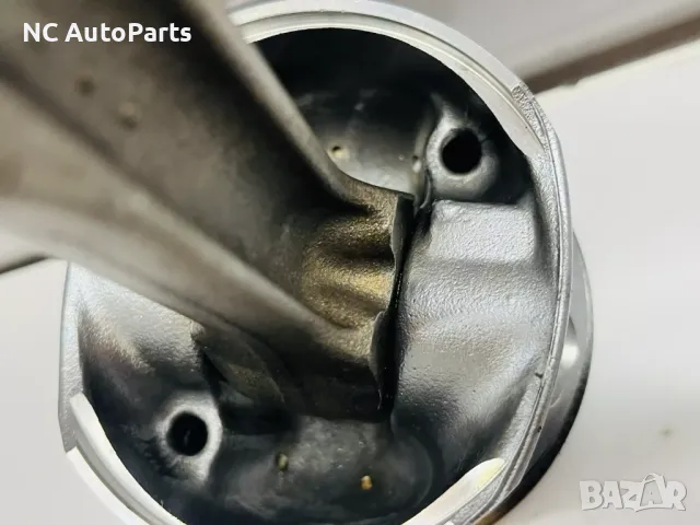 Бутало с биела ОРИГИНАЛНИ за BMW БМВ 1 серия F20 F21 116d N47D20C 084263 543 2014, снимка 4 - Части - 48318367