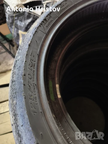 Предни сликове Dunlop и Pirelli , снимка 5 - Гуми и джанти - 50784697