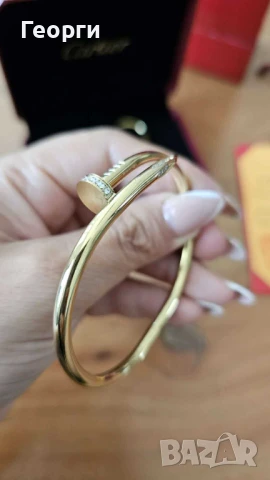 Cartier Juste un Clou 1 към 1 гривна с мойсанити , снимка 2 - Гривни - 51398535