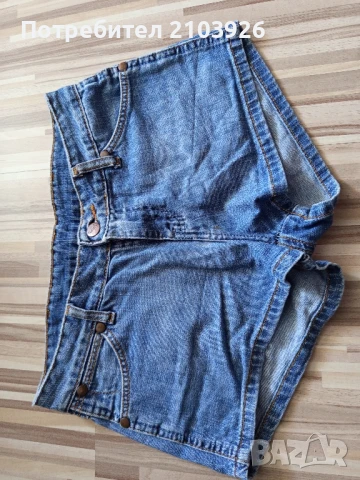 Къси панталони Guess, Wrangler размер S, цена 15лв, снимка 4 - Къси панталони и бермуди - 50672435