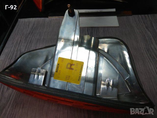 1305233052**NEU**BOSCH**MERCEDES-BENZ**W123**Мигач,десен**08.1976-06.1985**, снимка 4 - Части - 34980648