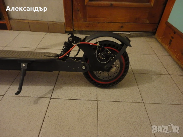 Тротинетка със задно и предно окачване XIAOMI PRO M 365 - 600 лв., снимка 4 - Велосипеди - 50579045