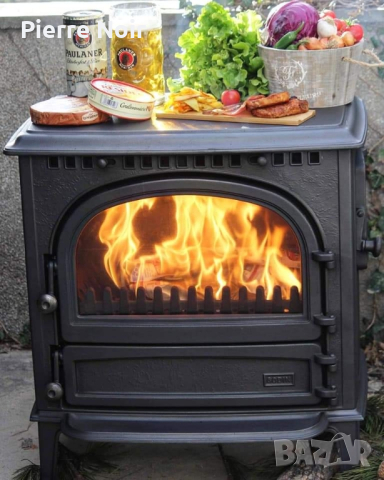 Голяма чугунена печка / камина на дърва , снимка 1