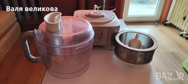 кухненски робот работещ за части, снимка 1