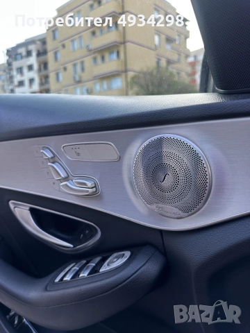 Продавам Mercedes C220, снимка 4 - Автомобили и джипове - 55875694