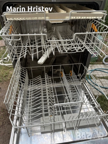 Съдомиялна Miele G 1242 SCi 60см , снимка 4 - Съдомиялни - 51840019