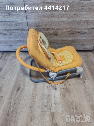 Бебешки шезлонг x 2 и дървена люлка калинка