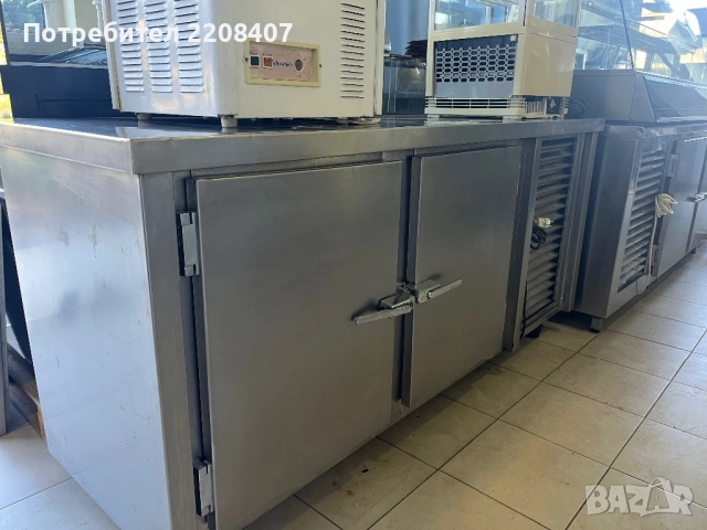Хладилна маса , снимка 2 - Обзавеждане на кухня - 52391749