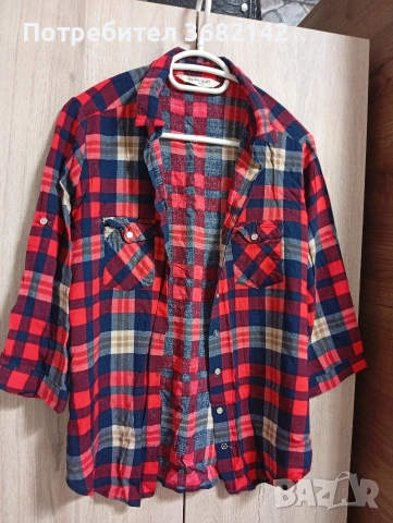 продавам 4 броя дамски ризи 