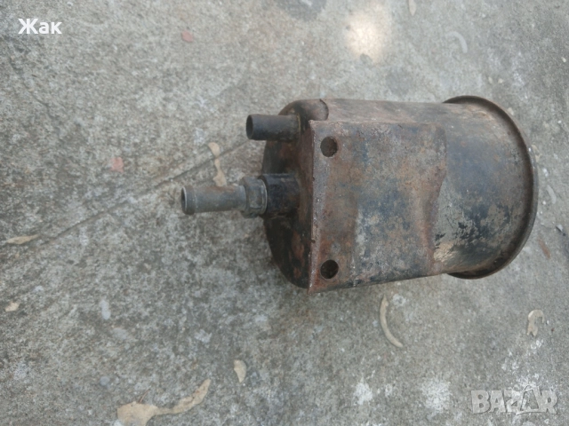 казанче за хидравлична течност , снимка 2 - Части - 51690505