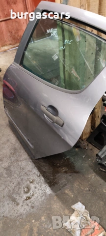 Врата задна лява Peugeot 308, снимка 3 - Части - 53199989