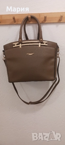 Дамска чанта 