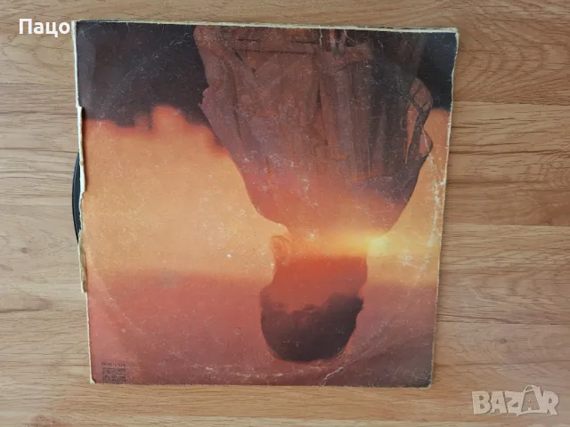 Лили Иванова - Искам те / Целувай ме, снимка 4 - Грамофонни плочи - 48959701