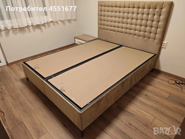 Продавам тапицирана спалня/ легло