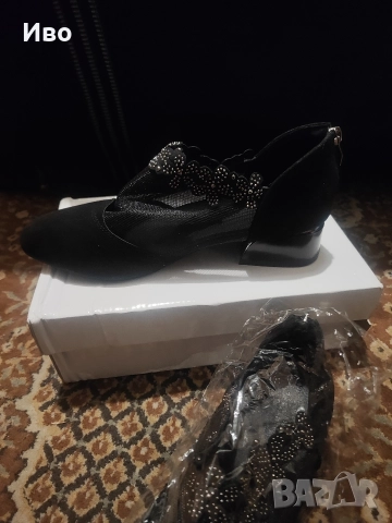 2 бр. Елегантни  женски обувки- 40номер, снимка 3 - Други - 52663345