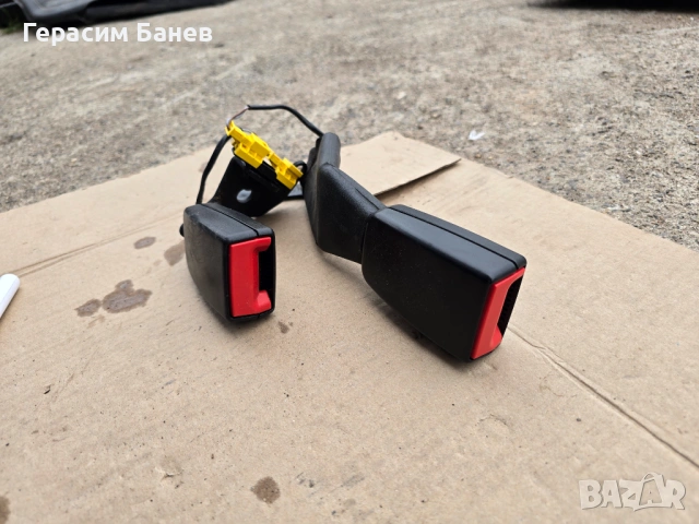 A2048602569 ЗАКОПЧАЛКА ЗАДЕН КОЛАН OEM MERCEDES W204 OM651 2014, снимка 3 - Части - 54275861