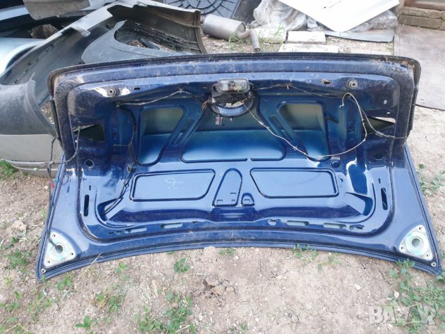 капак багажник VW пасат pasat 6 седан sedan, снимка 2 - Части - 38950891