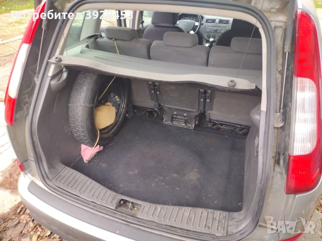 Форд С макс 2004 - за ремонт, снимка 9 - Автомобили и джипове - 52643660