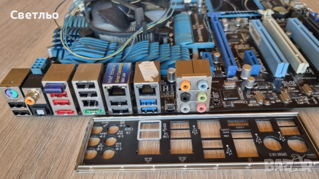 Дъно ASUS P8 Z68 Deluxe + Процесор - Intel i7 2600k, снимка 3 - Дънни платки - 51473405