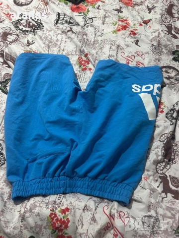 Къси гащи Адидас , снимка 2 - Спортни дрехи, екипи - 51789621