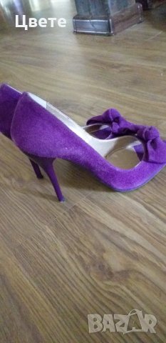 Чисто нови, естествен велур, снимка 1 - Дамски обувки на ток - 34954139