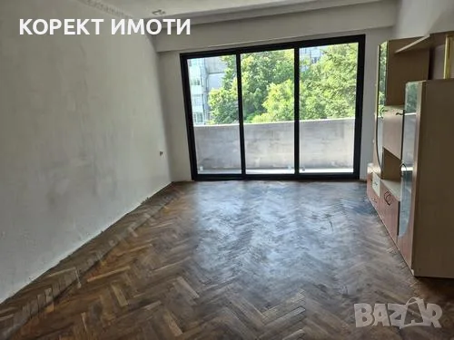 ДАВА под НАЕМ 2-СТАЕН апартамент в кв. Добруджански, снимка 2 - Апартаменти - 55837653