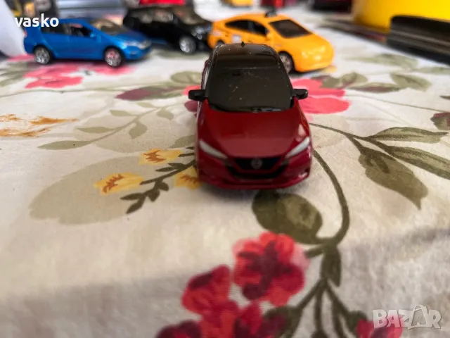 Мачбокс 2018 Nissan Leaf, снимка 2 - Колекции - 49902572