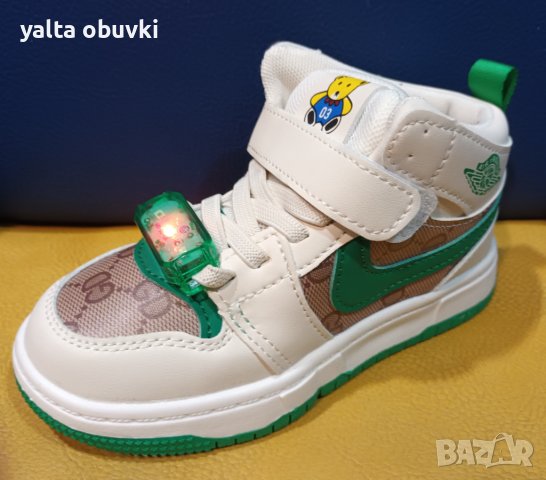 Детски кецове AIR FASHION с подвижен светещ елемент, снимка 4 - Детски маратонки - 42428651