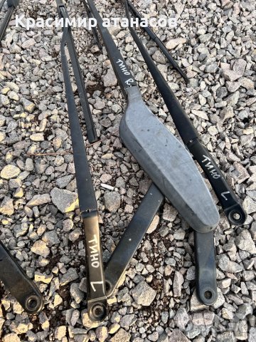 Рамена чистачка ляво и дясно за Нисан Алмера тино.2000-2006г