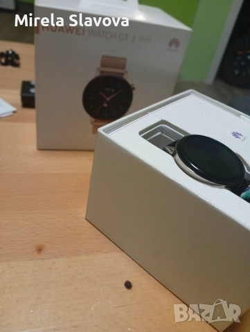 смарт часовник huawei gt 3 с шарена кайшка еластична много запазен 42 mm, снимка 4 - Дамски - 52711252
