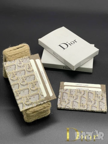 визитници christian dior , снимка 4 - Портфейли, портмонета - 51387452