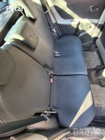 Продавам Тойота Ярис Газ- Бензин, снимка 7 - Автомобили и джипове - 54258355