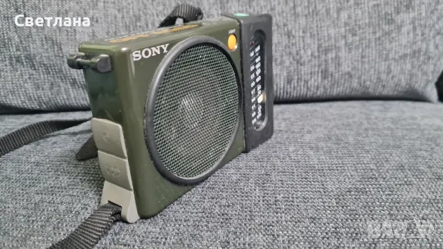Ретро радио Sony ICF-S75W, снимка 4 - Радиокасетофони, транзистори - 49979869