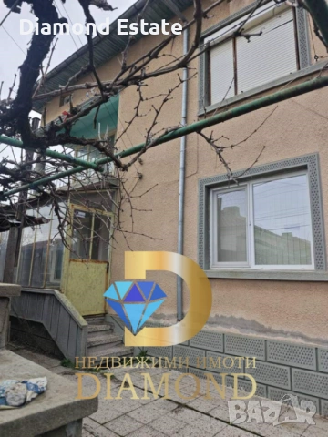 Двуетажна къща в Димитровград, кв. Черноконево